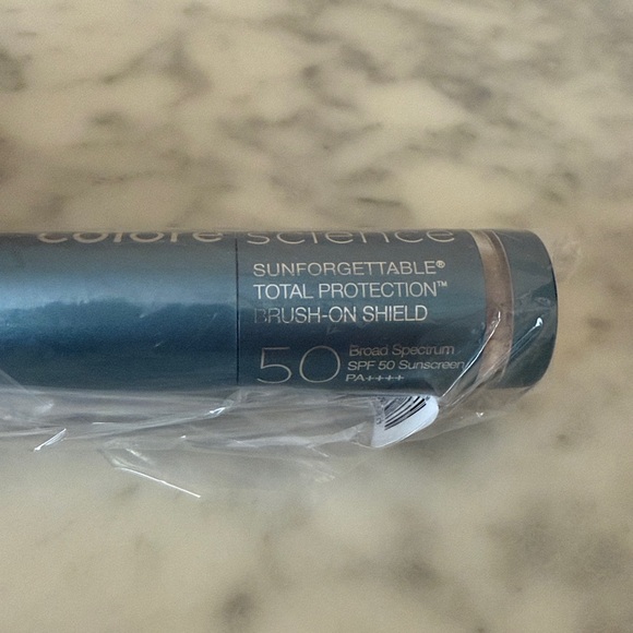 Colorescience Sunforgettable Total Protection Brush-On Shield SPF 50 Fair Travel - Picture 2 of 4
